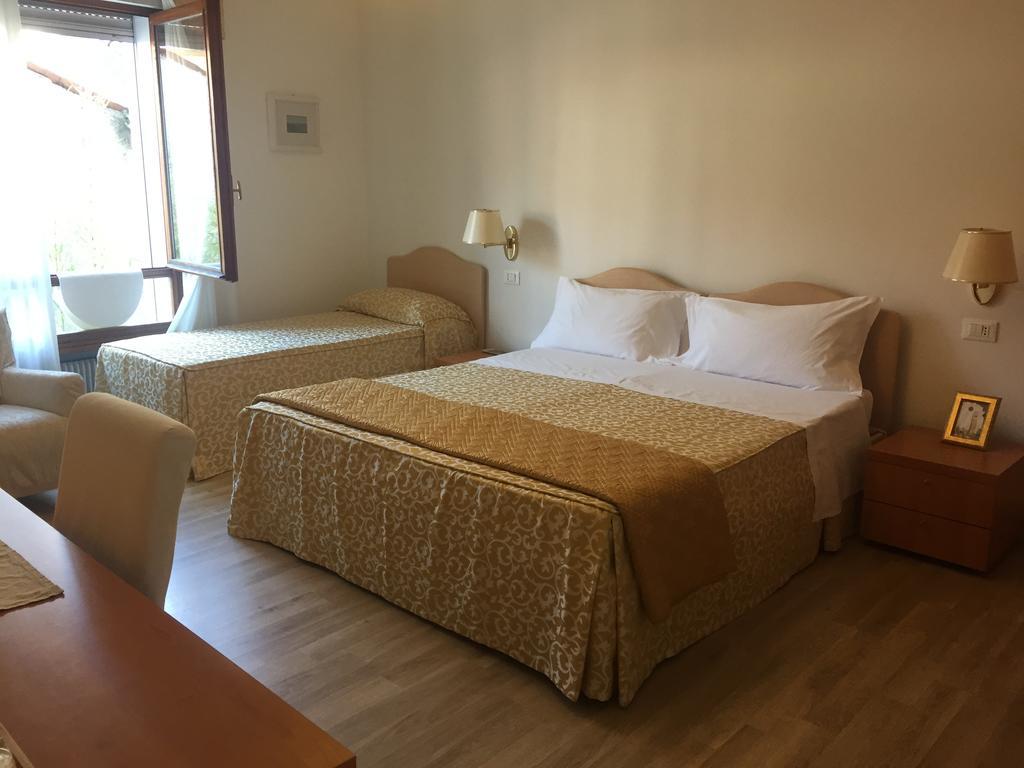 Residenza Giacomuzzi Bed & Breakfast Mestre Eksteriør bilde